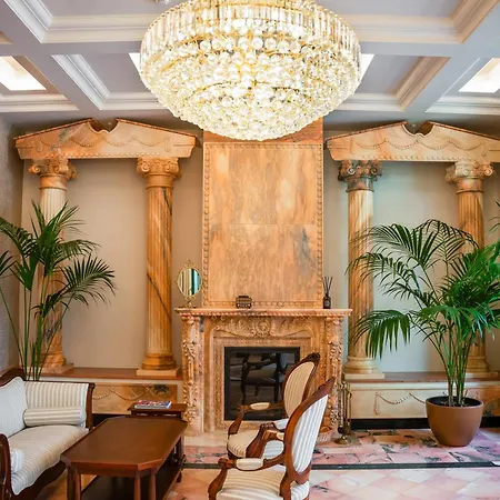 Ξενοδοχείο La Fe Boutique 4*