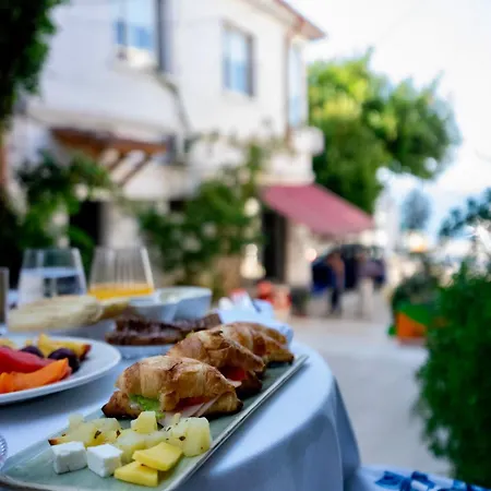 La Fe Boutique Sarandë