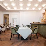 Lafe Boutique Hotel