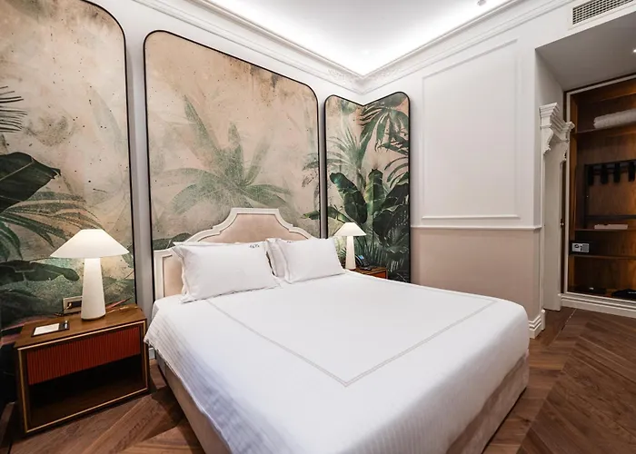 Lafe Boutique Hotel Hotell 4*